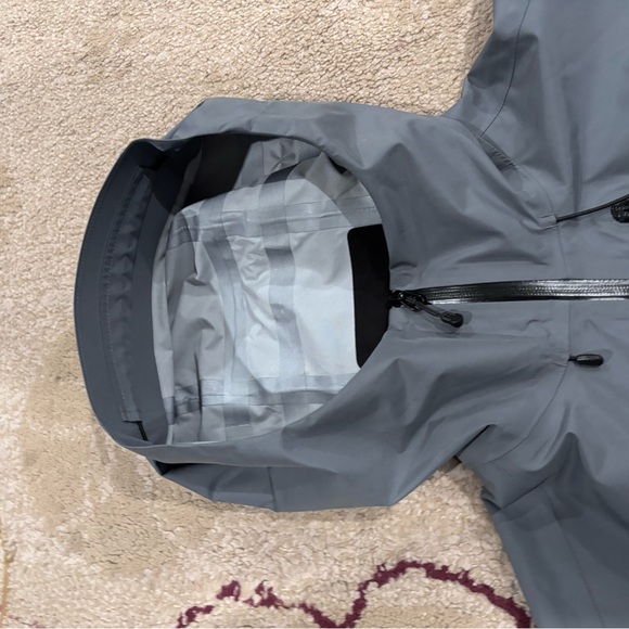 OVO Two-Tone Gray Performance Jacket - Picture 2 of 15